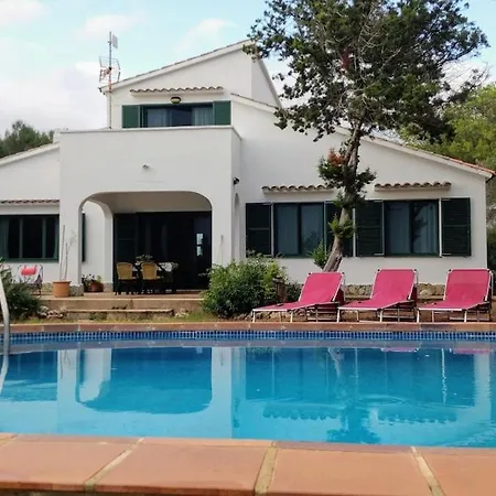 Ocean View Countryside House * Маон